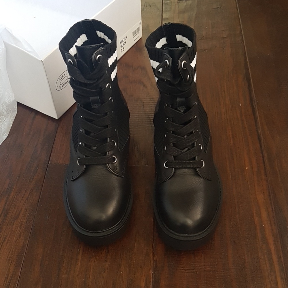 Steve madden combat boots size 6.5. New